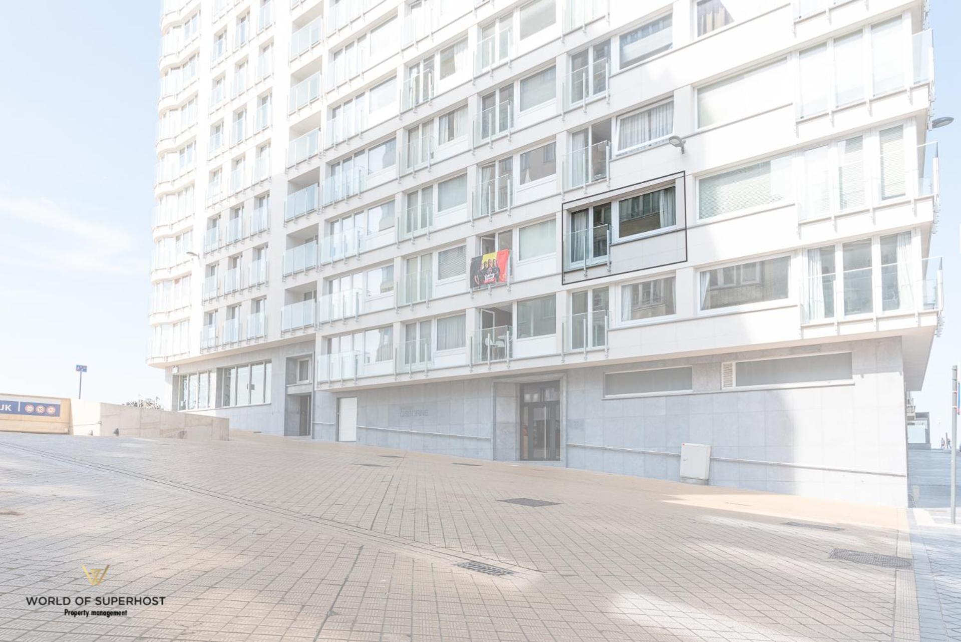 Hélène, appartement vlakbij het strand Ostenda Esterno foto
